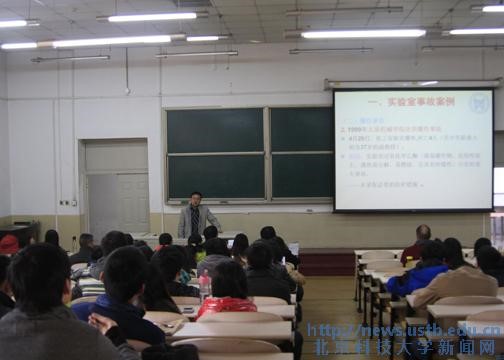 695cf7d8f425fd8942a5a57876a11524.jpg